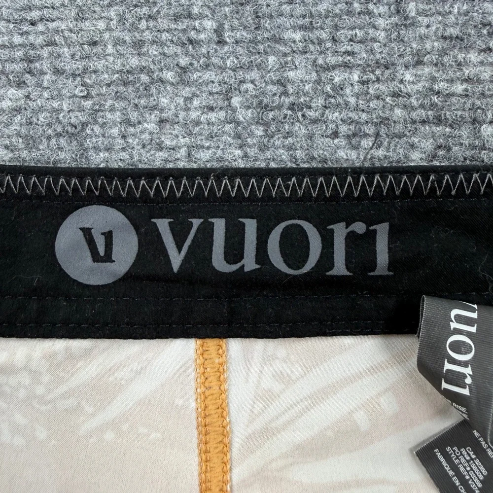 Vuori Board Shorts 34 Ochre Tropical Floral‎ Performance Swim Trunks Men's